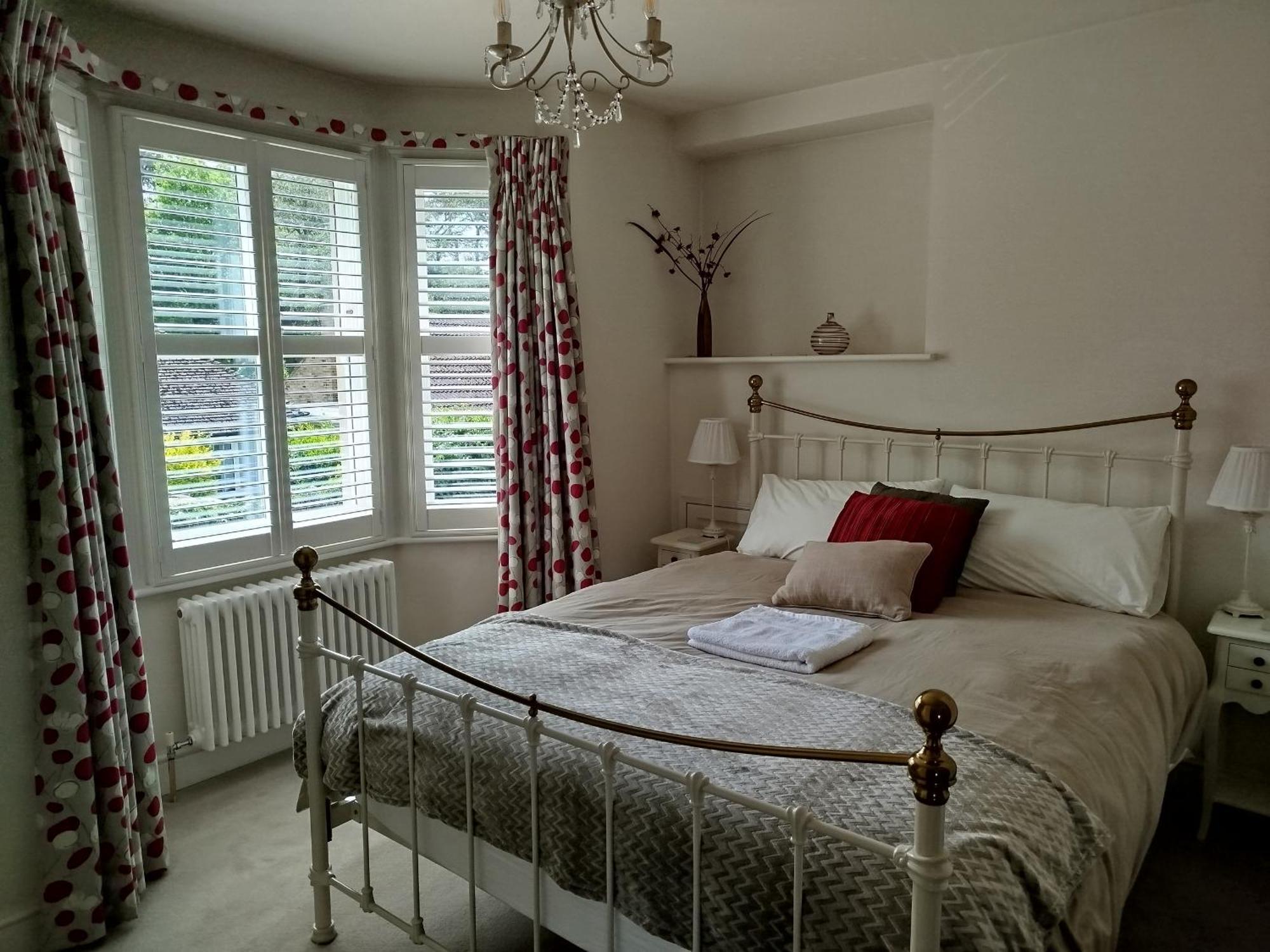 3 Bedroom Cottage In Sunninghill, Ascot Екстериор снимка