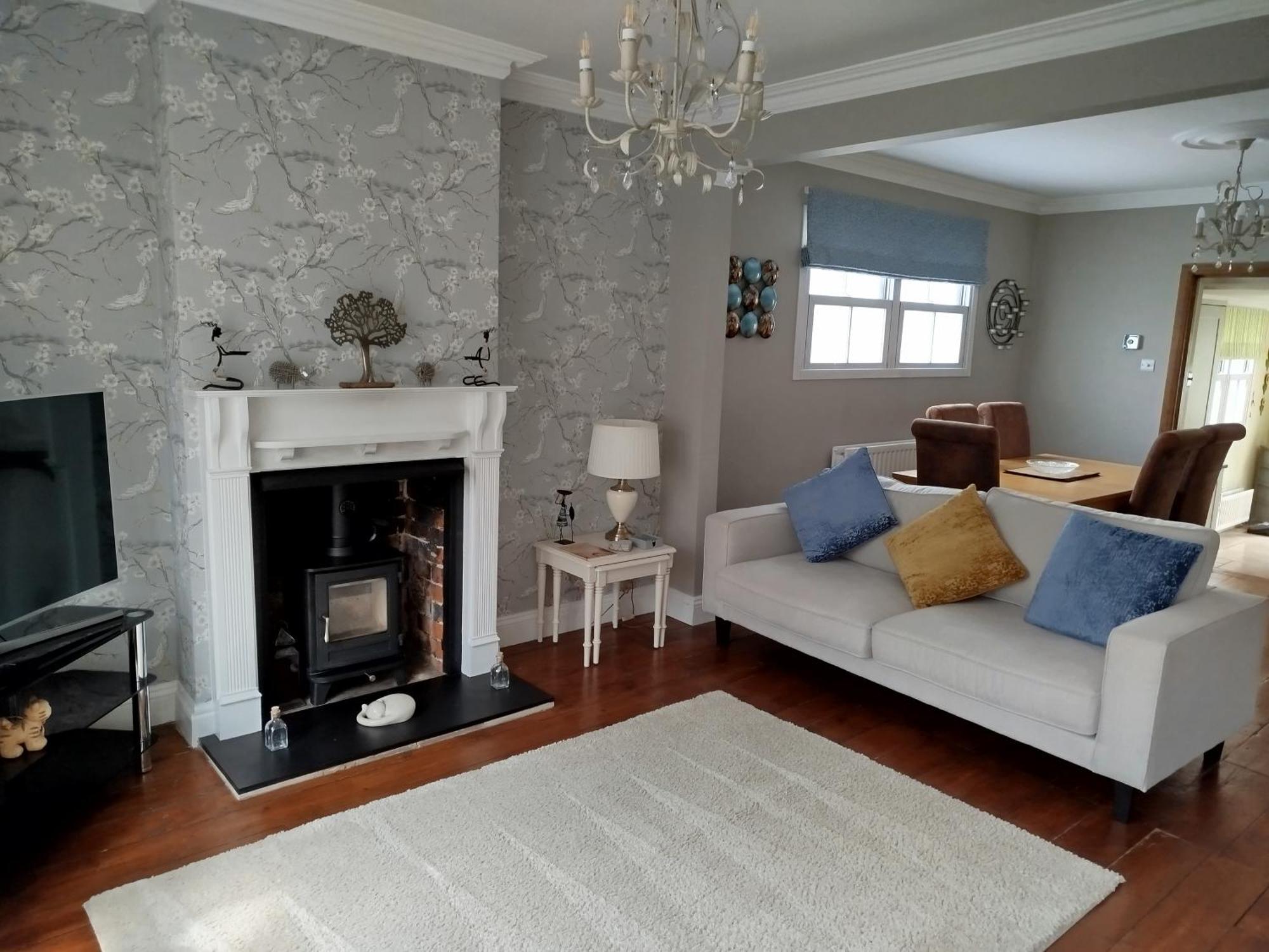 3 Bedroom Cottage In Sunninghill, Ascot Екстериор снимка